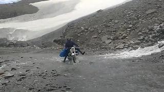 Dangerous Water Crossing Roads In Manali to Leh Ladakh Trip