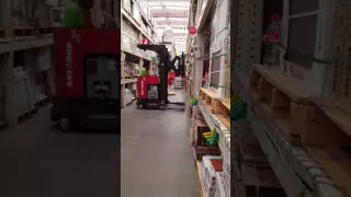 pendejo en montacargas Home Depot Mexico