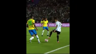 Caño de angel di maria a vinicius