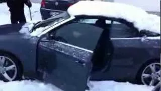 Audi A5 Quattro застряла в снегу