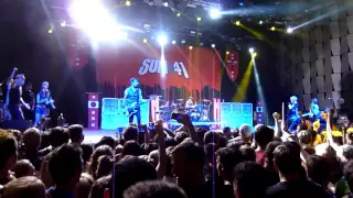 Sum 41 - Still Waiting (live @ Praha - Forum Karlín 23-8-16)