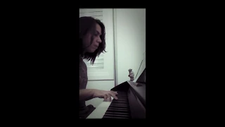 Trem bala cover - minha primeira vez no piano e deu nisso