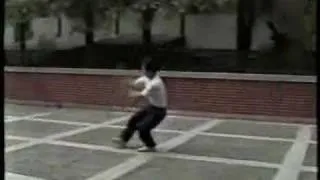 螳螂拳崩步 Bong bu Tanglang Quan