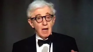 Woody Allen presented Diane Keaton w. the AFI award