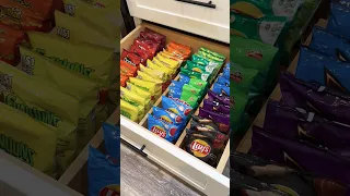 Organizing and restocking the chip drawer #asmr #organized #pantryorganization #kitchenorganization