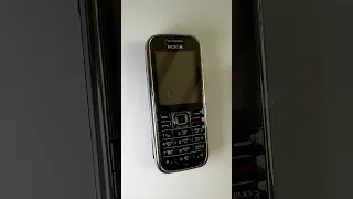 Найди телефон, который здесь лишний #Nokia #ConnectingPeople