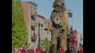 Giant Marionettes in Montreal