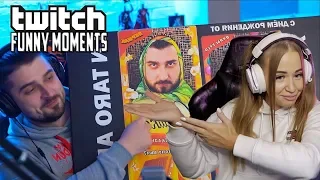 WESTY  смотрит Топ Моменты с Twitch | Самый Лучший Подарок | Modestal у Вики Картер , Реакция