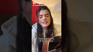 essa menina canta muito bem 😻😻😻😻😻