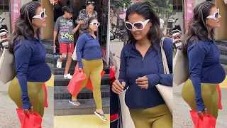 3rd Time Pregnant Kajol Flaunting Her Baby Bump after her Divorce rumors with Ajay Devgan