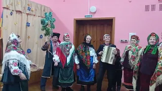 ***ПРИЙШЛИ ЩЕДРУВАТИ,  ==    А ГОСПОДИНЯ ПРОСИТЬ ===ЗАКОЛЯДУВАТИ***......