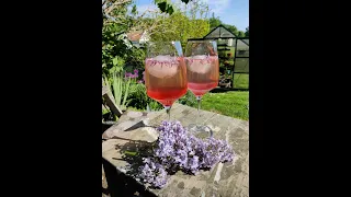 How to make lilac flower lemonade and cocktail