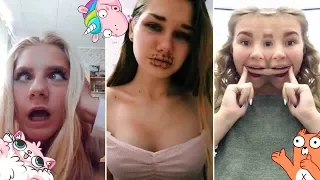 SCHOOLGIRL WENT to Tik Tok! CRAZY GIRLS Tik Tok!