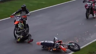 British Supermoto Cadwell Park 2022 - Crashes, sound and lots of wheelies!