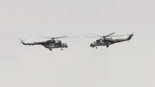 RIAT 2022 - 🇨🇿 Czech Air Force Mi-171 Hip and Mi-24 Hind display