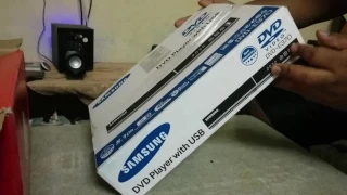 Unboxing - Samsung DVD-E370 DVD - Simple player