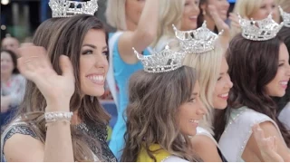 Miss America 2015 | Contestants Answer with Fun Facts
