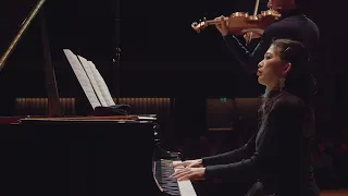 Aleksander Peçi  "danse albanaise n.2" Tedi Papavrami, violin, Maki Okada, piano