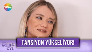 Yemek masasında tansiyon yükseliyor! | Gelin Evi 945. Bölüm