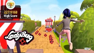 Miraculous Ladybug & Cat Noir 🐞 MARINETTE: Collect tokens & other surprises as you explore Paris!