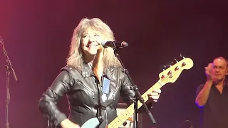 Suzi Quatro - Can The Can @ The London Palladium