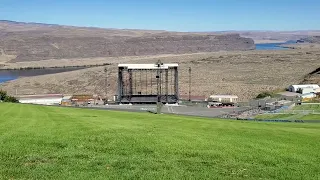 The Gorge Amphitheatre -  Cresting The Hill