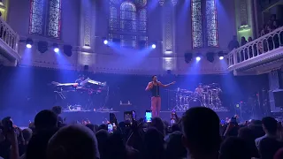 Lucky Daye - Real Games (Live in Amsterdam 10/01/2022)