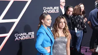 Maddie Ziegler & Mackenzie Ziegler - premiere of Charlie's Angels