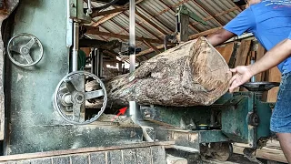 This is how we process acacia wood into door frames