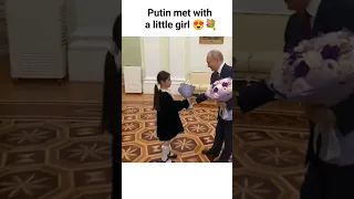 Putin met with a little girl😍#russia #putin #moscow #vladimirputin #shorts