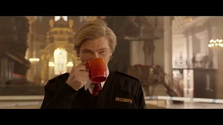 Paddington 2 - Cathedral Scene 1080p