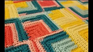 Part 1 - The Continuous Mitered Square Crochet Tutorial! (Square One)