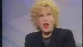 BETTE MIDLER - The Wig Song (1991)