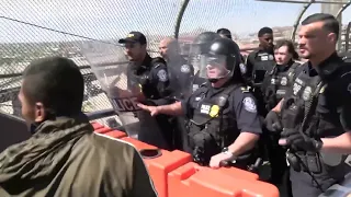 Hundreds of migrants tried to force their way into the US at Paso del Norte International Bridge