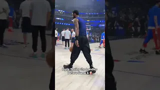 Kyrie showing off the handles 👀