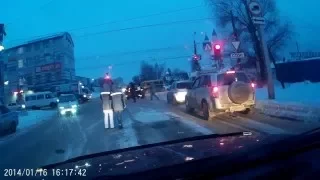 Момент задержания сотрудниками ПДПС пьяного водителя, Омск