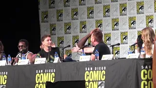 Scott Grimes singing at SDCC Orville panel