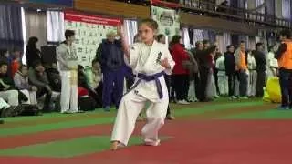 Kyokushin kata Yantsu girl 9 year old