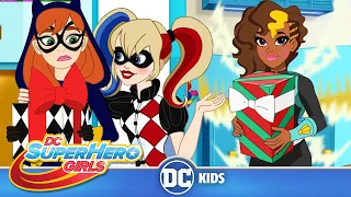 DC Super Hero Girls | The Spirit Of Giving 🎁 | @dckids