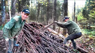 НАШЕЛ ТАЙНИК СССР В ЛЕСУ! СХРОН ИЗ 90х