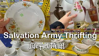 Great finds at Salvation Army | Thrift with me | Thrift Finds | Canadian Thrifter | Life Art Thrift