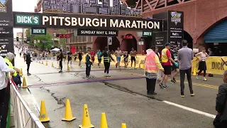 Pittsburgh Marathon Finish Line: 9 AM to 9:30 AM