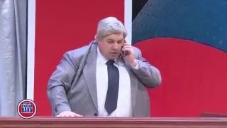 Parodiya Oqtay Əsədov prezidentin telefonunu tapır - Hamı Avroppalara (Bir parça, 2015)