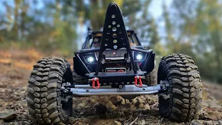 AXIAL WRAITH 2.2 Play in the forest!