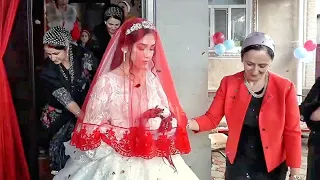 Как ЗАБИРАЮТ невесту из родительского дома на турецкой свадьбе!
