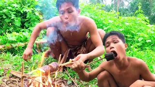 PRIMITIVE TECHNOLOGY - Eating Delicious  (🥔SPICY POTATO) in Jungle #3