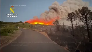 Wildfire rages in Spain's Canary islands