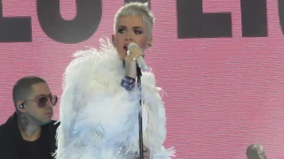 Katy Perry - Part of Me (Live at One Love Manchester)