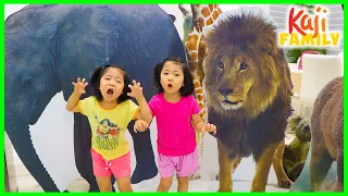 Emma and Kate learn about animals in the house with fun animal facts!!!