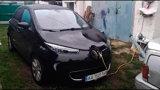 Повільна зарядка Renault Zoe від домашньої розетки